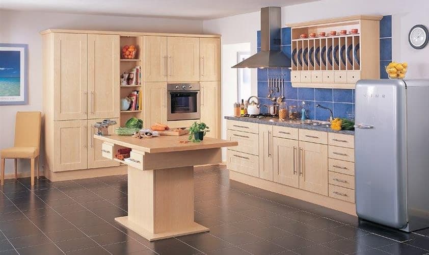 Elite Made To Measure Cologne Shaker Ontario Maple